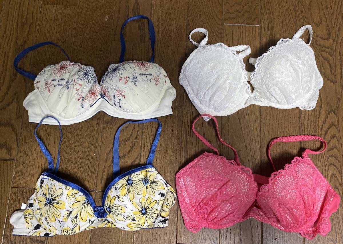 【お買い得，低価】 une nana cool ウンナナクール amphi アンフィ ブラジャー４点セット補正 クリーニング済み 整理品(75)｜売買されたオークション情報、yahooの商品情報をアーカイブ公開 - オークファン Cカップ