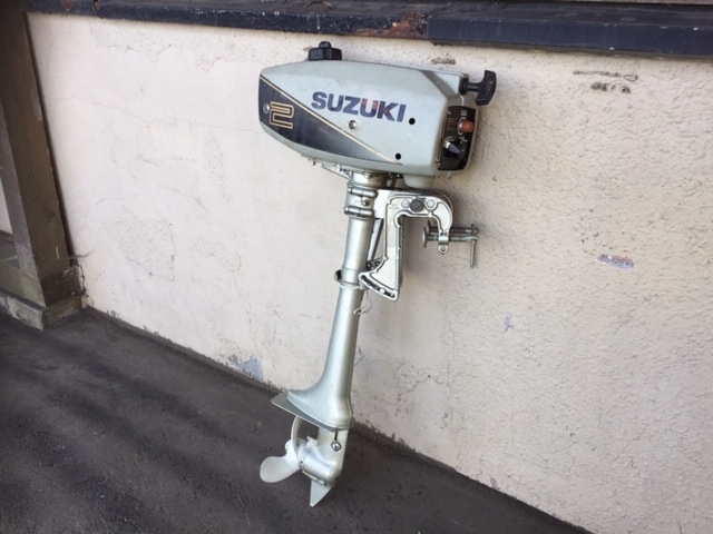 安い，新品 札幌発 船外機 スズキ DT2 リコイルスタート 1 000円スタート ジャンク 引き取り限定(10馬力未満)｜売買されたオークション情報、yahooの商品情報をアーカイブ公開 - オークファン 10馬力未満
