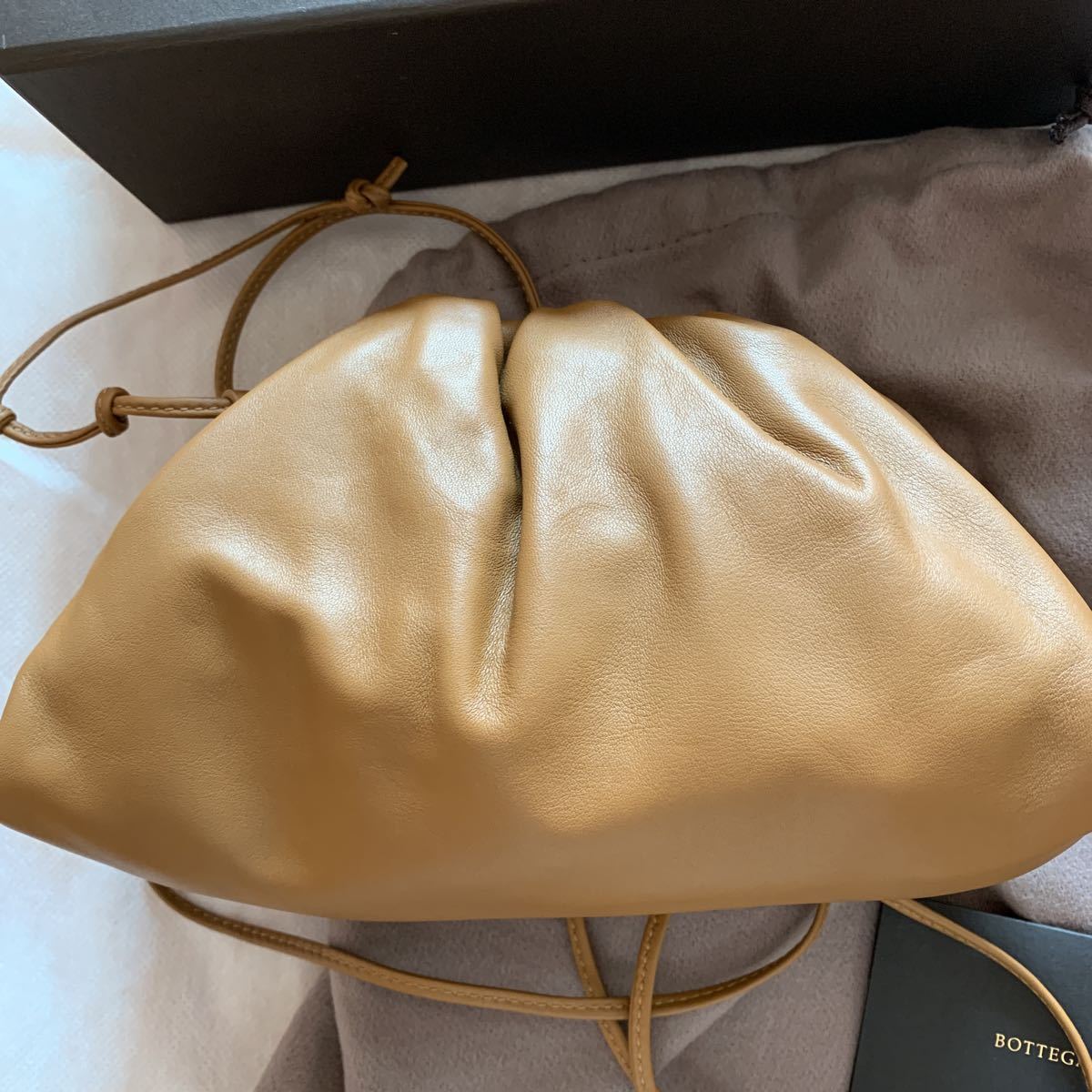 ミニ ザ ポーチ BOTTEGA ヴェネタ VENETA キャメル ボッテガ ボッテガ