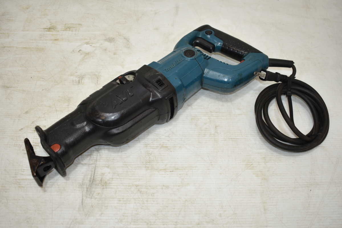 中古品/替刃付き2セット】makita マキタ 低振動電子 レシプロソー 