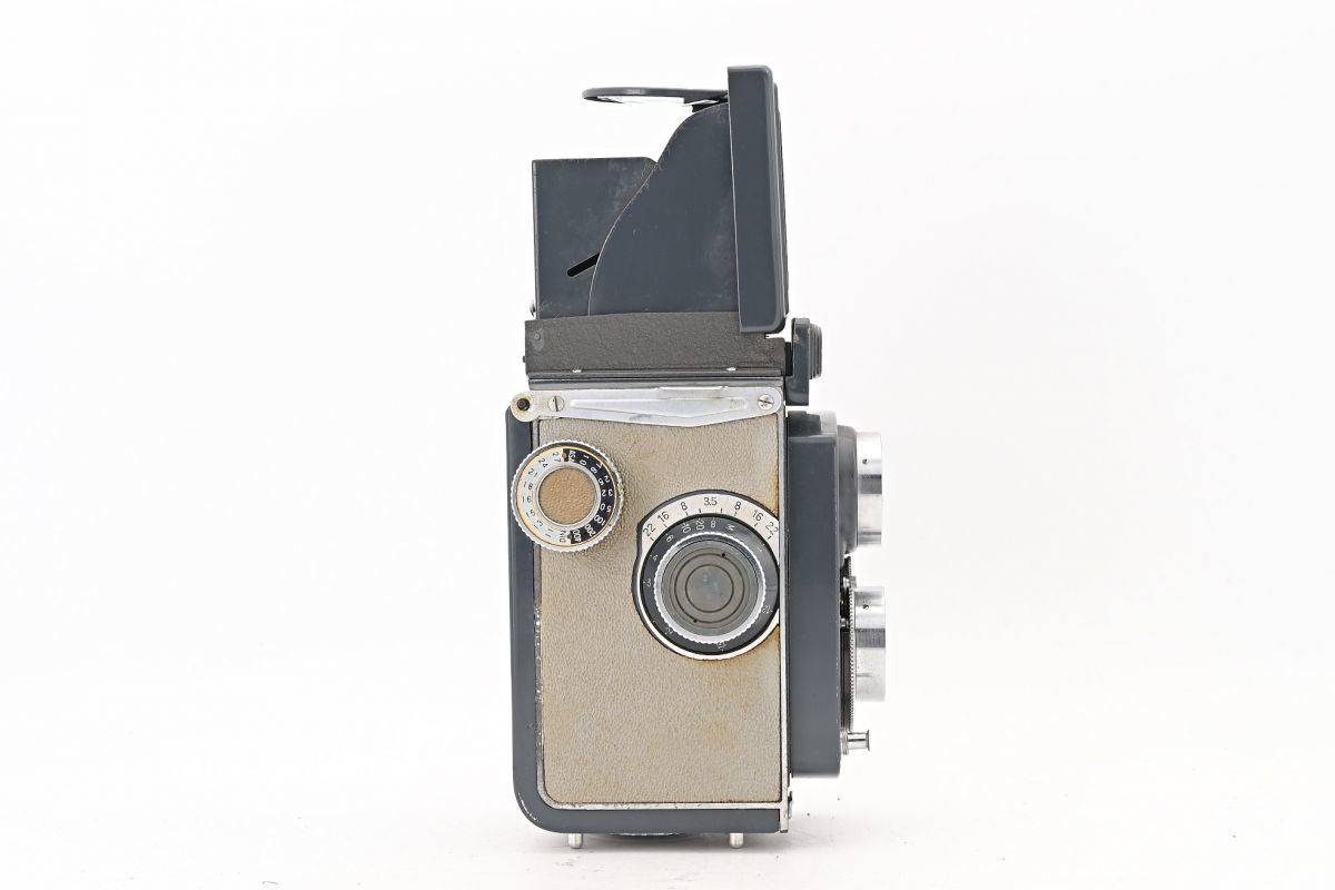 Review: Yashica-A Twin Lens Reflex (TLR) Medium Format Film Camera