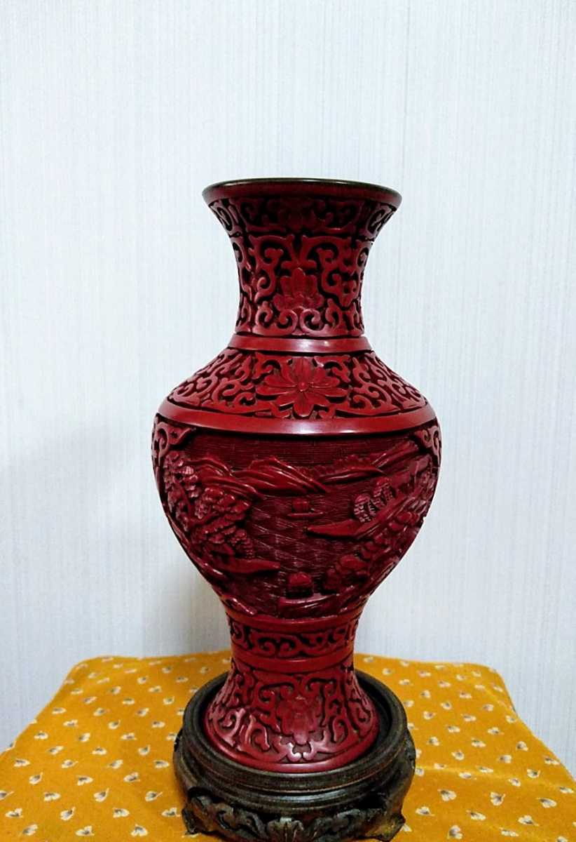 花瓶 朱 彫刻 未使用華山作 朱泥 彫刻模様 桐箱付き 【公式通販】