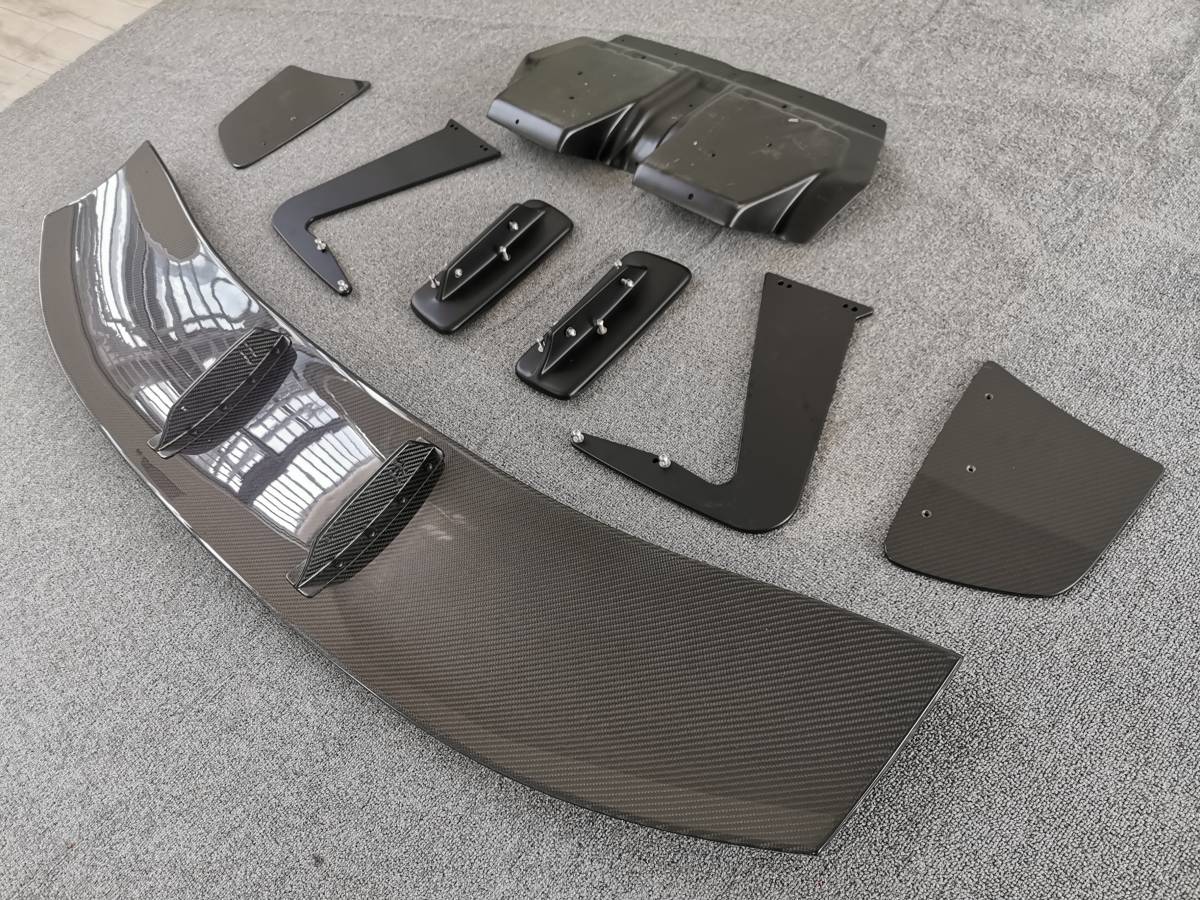 ZN6 FT86 ZC6 BRZ VTX TYPE－1S GTウイング