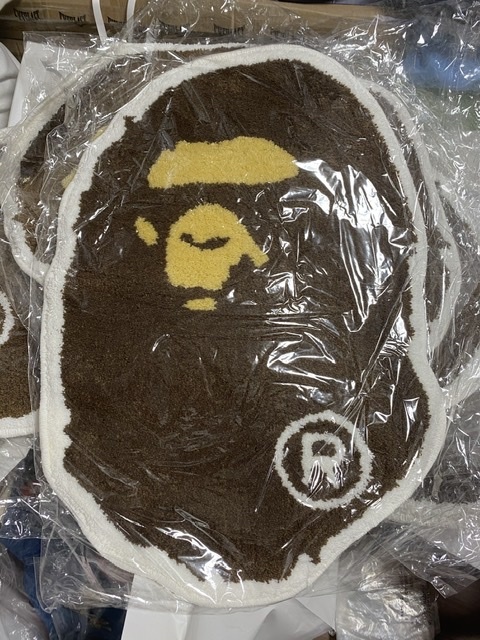 A BATHING APE HEAD RUG MAT BAPE アベイシングエイプ ラグ マット 大