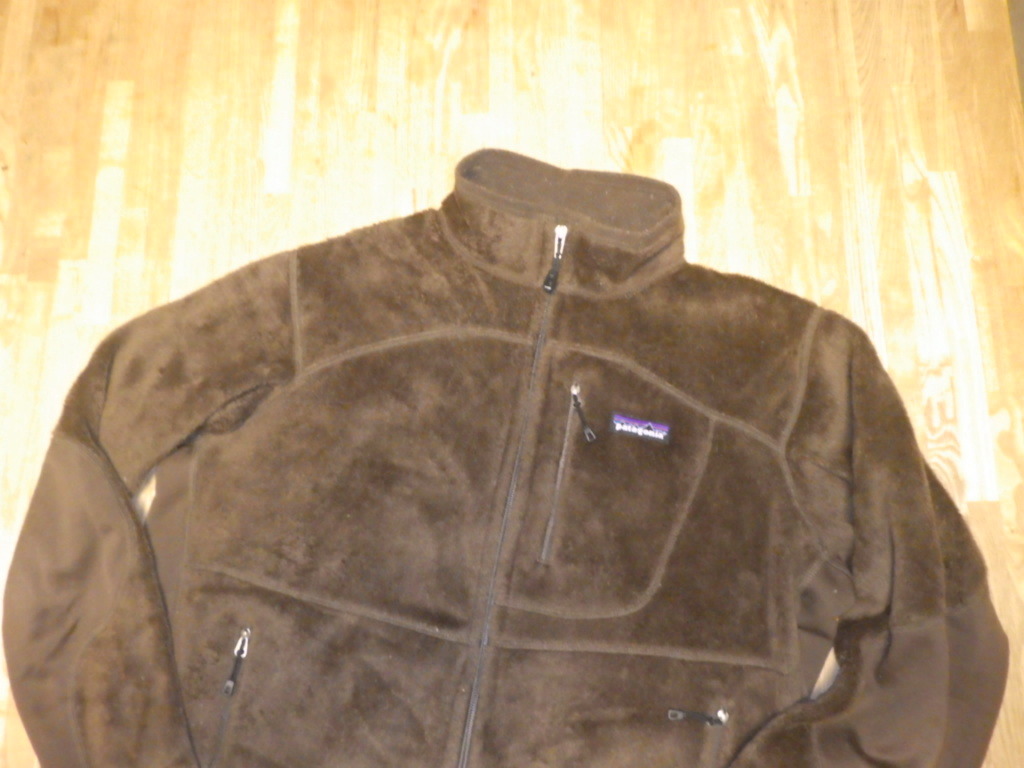 patagonia パタゴニア R2 フリースジャケット - フリース メルカリ 中古・古着通販Patagonia 09年製 2026年最新パタゴニア r2 R2（メンズファッション）の通販 S 希少パタゴニア MARS オリーブブラウン