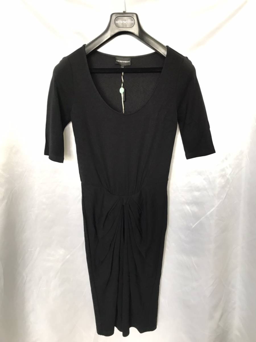 2521 Emporio Armani 半袖ワンピース 黒 42サイズ レディース ひざ丈 薄手 タグ付 ドレス エンポリオアルマーニ 大阪 引取可 1円スタート ワンピース ミニ 売買されたオークション情報 Yahooの商品情報をアーカイブ公開 オークファン Aucfan Com