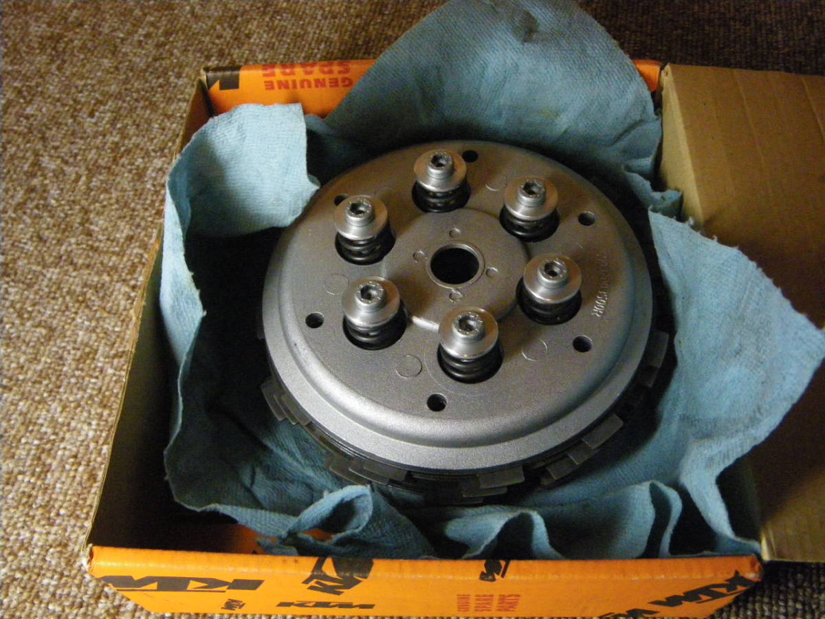 定番，品質保証 KTM EXC-Ｒ 2006 年式 クラッチ ASSY(トランスミッション)｜売買されたオークション情報、yahooの商品情報をアーカイブ公開 - オークファン その他