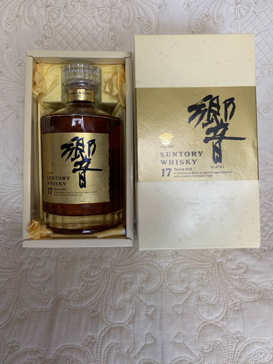 全国無料，本物保証 響17年 サントリー 未開栓 箱あり(日本)｜売買されたオークション情報、yahooの商品情報をアーカイブ公開 - オークファン 日本