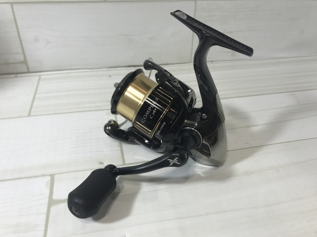  シマノ コンプレックス COMPLEX C14+ 2500S F4 E133-2(シマノ)｜売買されたオークション情報、yahooの商品情報をアーカイブ公開 - オークファン シマノ