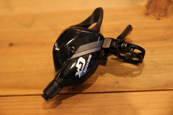  スラム SRAM GX 11S シフター 右のみ ビチアモーレ パーツ館(シフトレバー)｜売買されたオークション情報、yahooの商品情報をアーカイブ公開 - オークファン シフトレバー