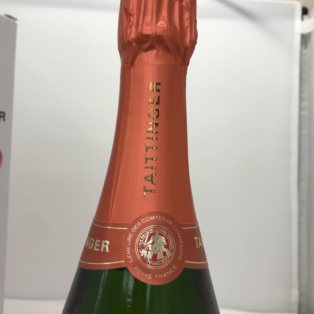 サ 未開栓　シャンパン　TATTINGER テタンジェ　レ　フォリ　ド　ラ　マルケットリー　750ml 箱付　管理tk テタンジェ シャンパン TAITTINGER シャンパン] NV ボックス