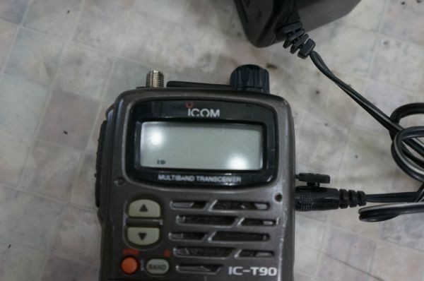 ICOM/アイコム IC-T90 マルチバンドトランシーバー BP-216 BC-74J