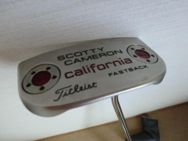 格安，定番人気 良品 スコッティキャメロン 正規品 california FASTBACK 34インチ 純正ヘッドカバー 純正グリップ ダンシングキャメロン 付き(スコッティ・キャメロン)｜売買されたオークション情報、yahooの商品 男性右きき用