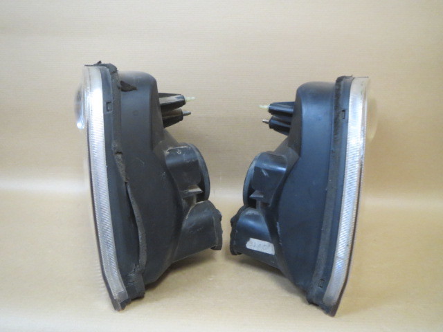 F2/ TW1/TV1サンバー ディアス後期 純正ヘッドライト左右MITUBA VC02