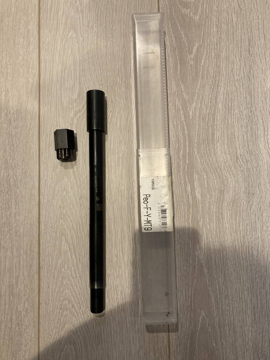 XSR900 MT-09 ゼロポイント　フロントアクスルシャフト_1