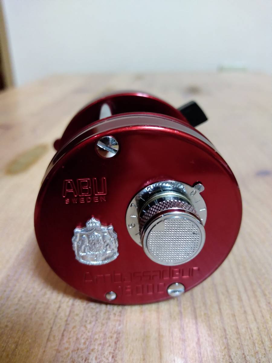 アブガルシア】ABU1500C RED（美品）（中古品） ,アブガルシアABU1500C