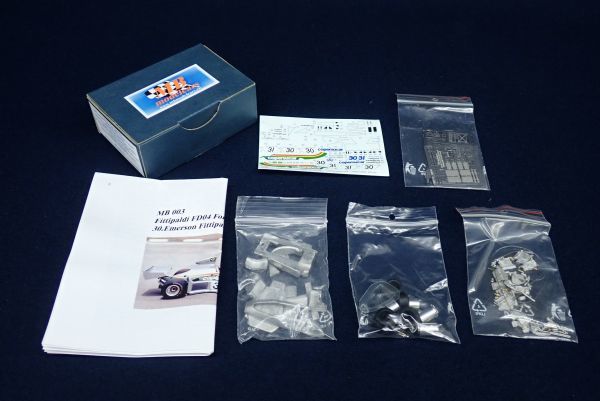 ▽230 ガレージキット81 未組立 Fittipaldi FD04 Ford MB003▽レジン