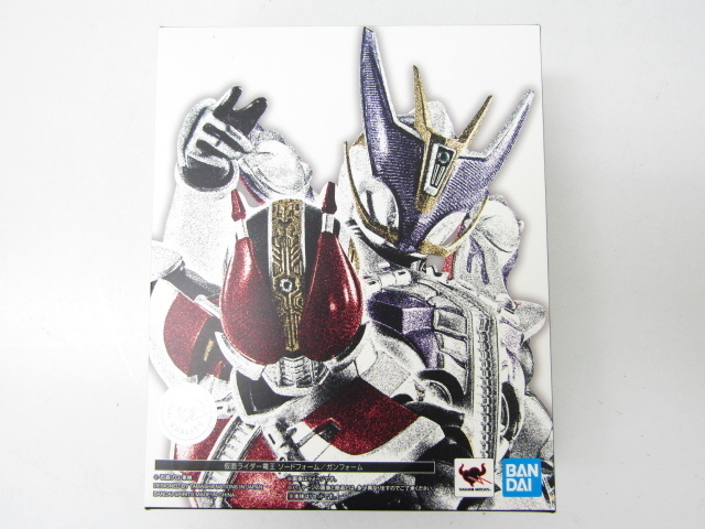 S.H.Figuarts（真骨彫製法）仮面ライダー電王 ソードフォーム／ガン