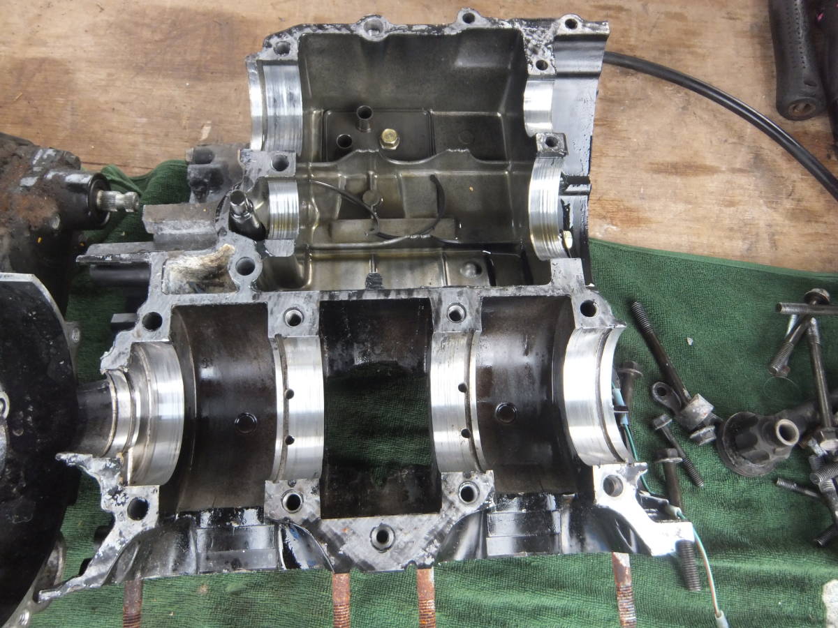 ホンダ NS400R クランクケース NC19 【公式通販】