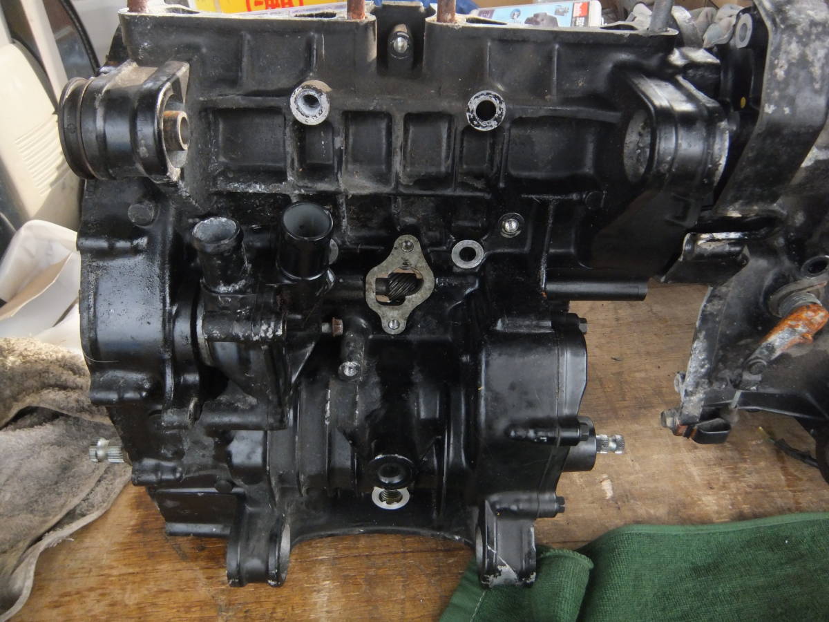 ホンダ NS400R クランクケース NC19 【公式通販】