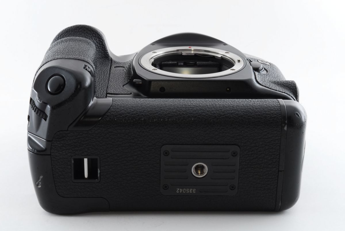 送料無料，お買い得】 □良品□CANON EOS-1V HS ボディ + PB-E2