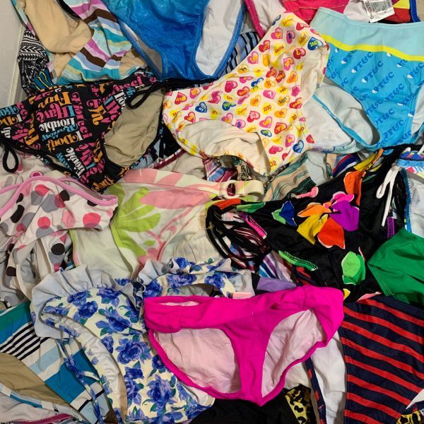 整理品リサイクル 女子水着ビキニパンツだけ100枚程度 紐パンやブランドサイズいろいろセット 三角ビキニ 売買されたオークション情報 Yahooの商品情報をアーカイブ公開 オークファン Aucfan Com