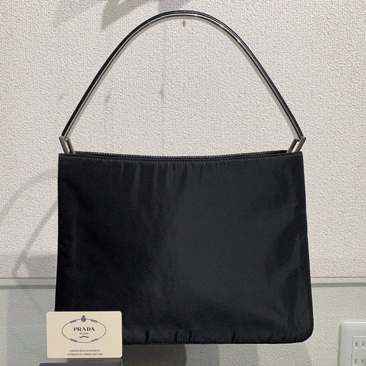 プラダ ショルダーバッグ メタルハンドル ワンショルダー ブラック ナイロン 送料無料】超美品 プラダ クロコ型押し ナイロン メタルハンドル
