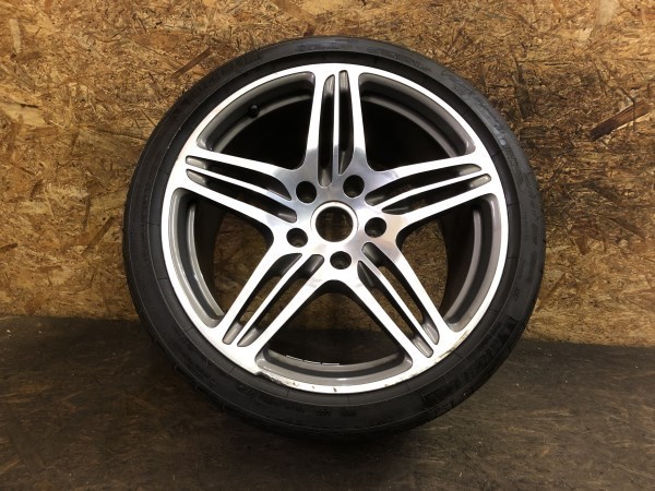 【MICHELIN Pilot Sport PS2 305/30ZR19】1本【ポルシェ カレラ 997 純正ホイール 19インチ 11J5HPCD130+51】　(VTO391)
