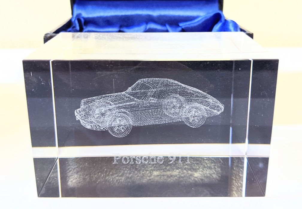Porsche 日本 Etsy sculpture | 3Dレーザー彫刻 Performance: SIガラス