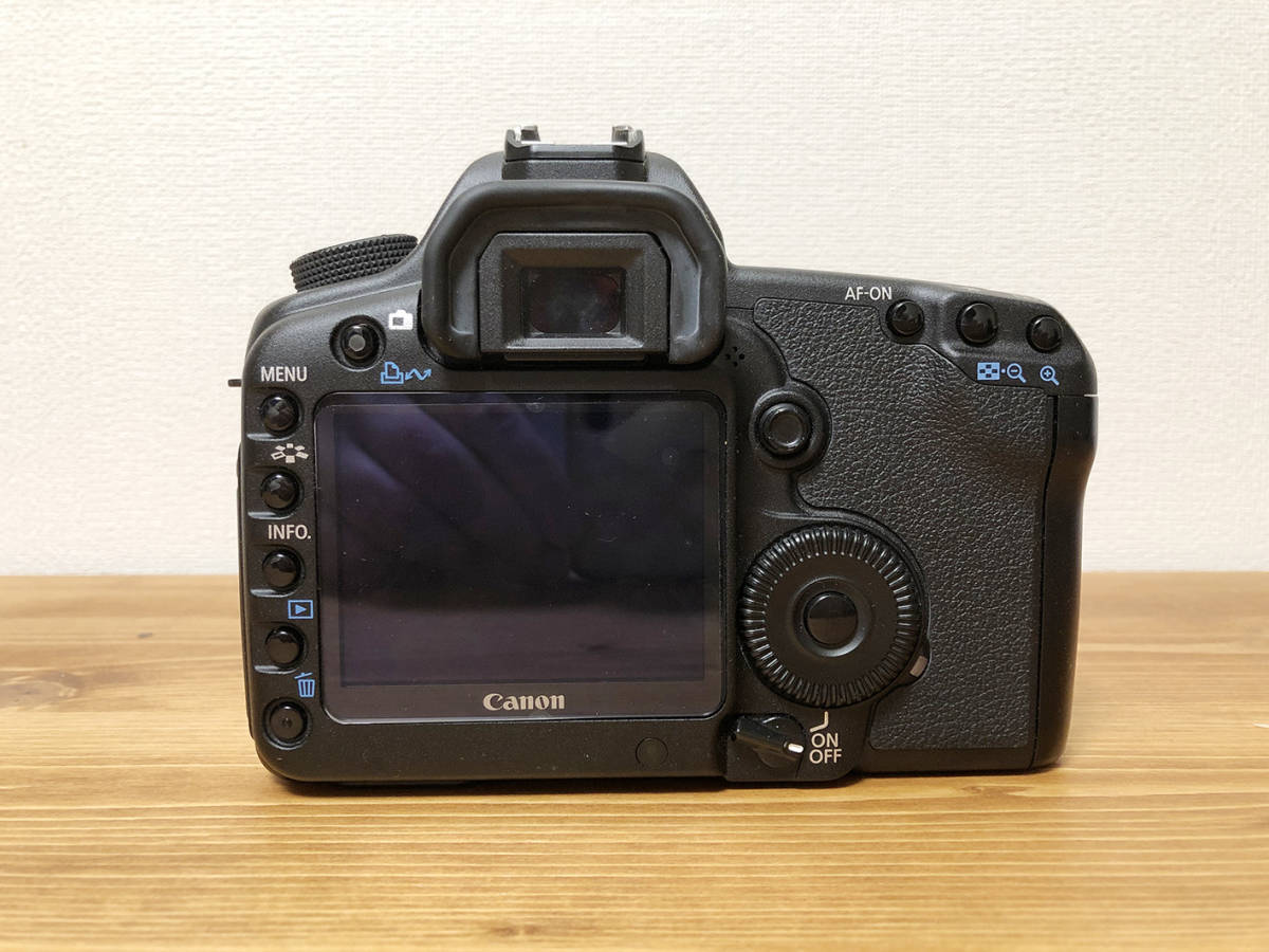 CANON キャノン EOS 5D Mark II 2 + EF50mm f1.4 USM Canon EOS CANON キャノン EOS 5D Mark II 2 + EF50mm f1.4 USM Canon EOS