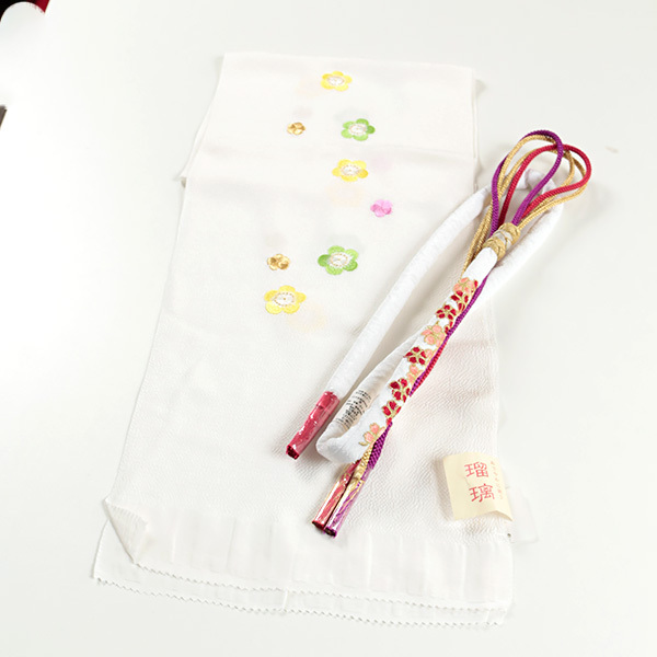お得，安い 和遊館 OAD064 正絹振袖用刺繍帯揚げ 高級帯締めセット 白色(帯揚げ)｜売買されたオークション情報、yahooの商品情報をアーカイブ公開 - オークファン 帯揚げ