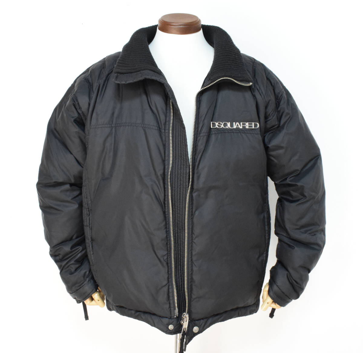 ダウン DSQUARED2（ダウンジャケット）のフリマアイテム一覧 ディー 
