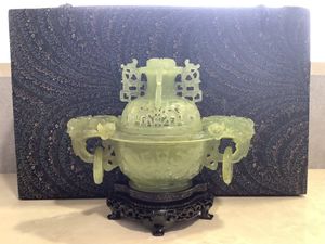 翡翠 香炉のYahoo!オークション(旧ヤフオク!)の相場・価格を見る