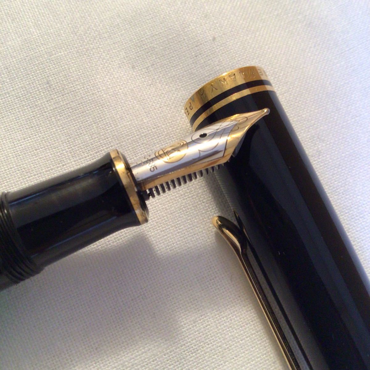 Pelikan 万年筆 ペン先 14C 585 M EF 2点セット Pelikan (ペリカン