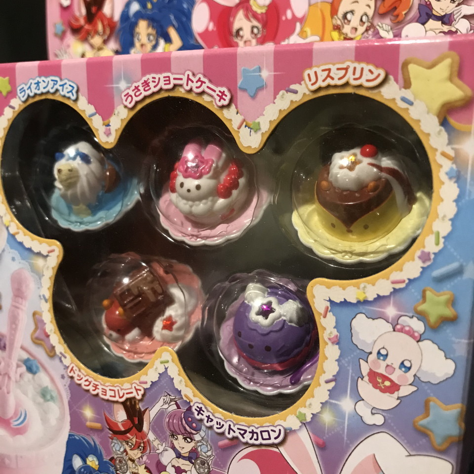 キラキラ プリキュアアラモード まぜまぜ変身 スイーツパクトdx プリキュア 売買されたオークション情報 Yahooの商品情報をアーカイブ公開 オークファン Aucfan Com