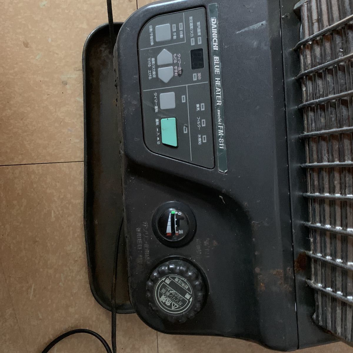 ブルーヒーター ダイニチ DAINICHI FM-811 ストーブ 強制通気形解放式