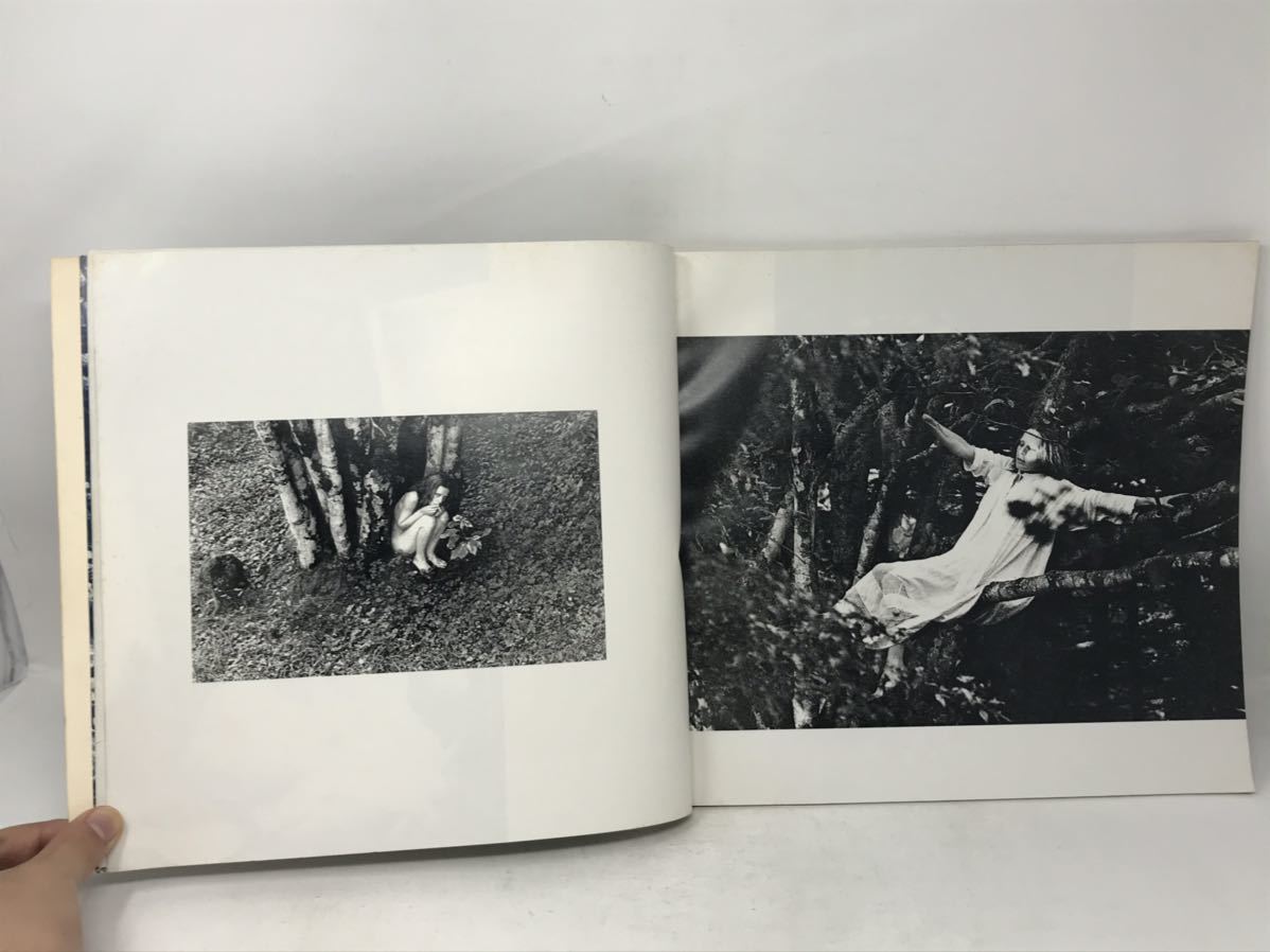 沢渡朔 森の人形館 ナディア Nadia カメラ毎日別冊 nadia &frasl; 森の人形館（カメラ毎日別冊 写真集 Sawatari Hajime カメラ毎日別冊(アート写真 Private3）&frasl; カメラ毎日編集 編集) Museum：沢渡朔作品展「ナディア」