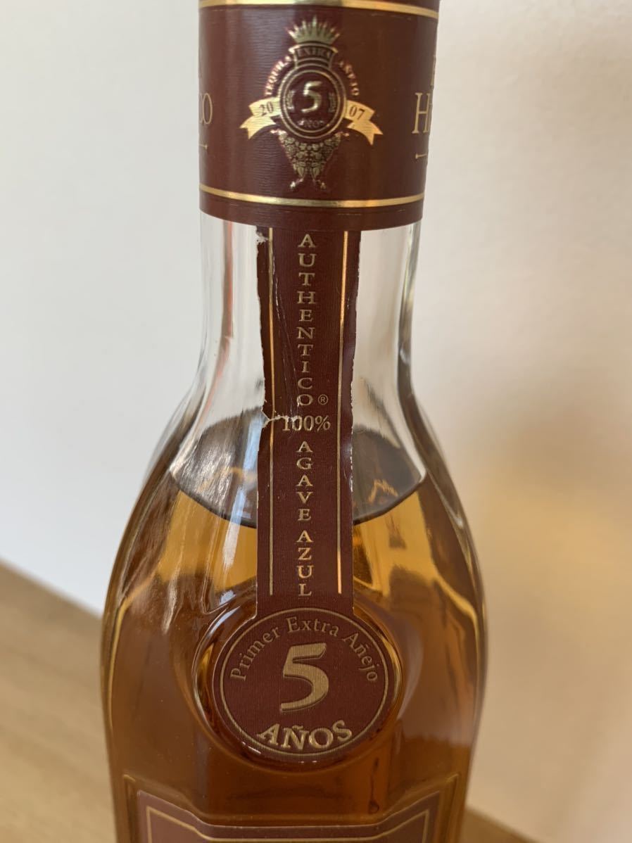 ヘレンシア　ヒストリコ　5年熟成　38% 750ml HERENCIA HISTORICO Extra Anejo 750ml 38% ヘレンシア Blazing Bella エクストラアネホ5年