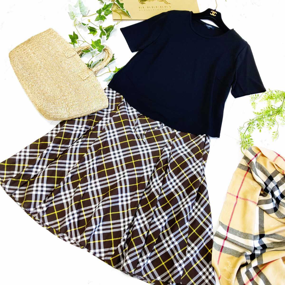 本物保証，高品質 大きいサイズ BURBERRY バーバリーロンドン トップス&スカート 上下セット 夏コーデ チェック柄 ラメ糸 ゆったり フリーサイズ 15号 46(スーツ（ロングスカート）)｜売買されたオークション 女性用