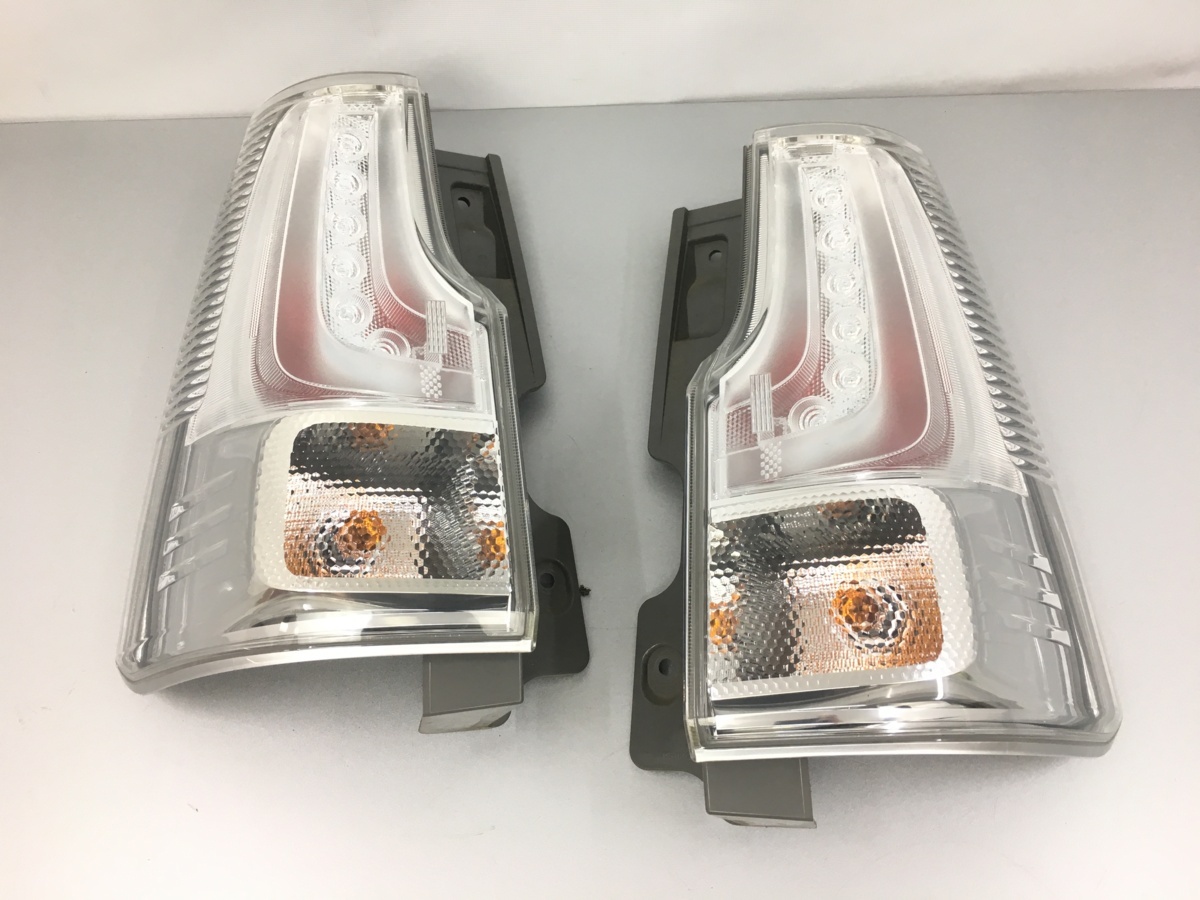 ハスラー MR52S MR92S LED 右テールライト テールランプ KOITO 220