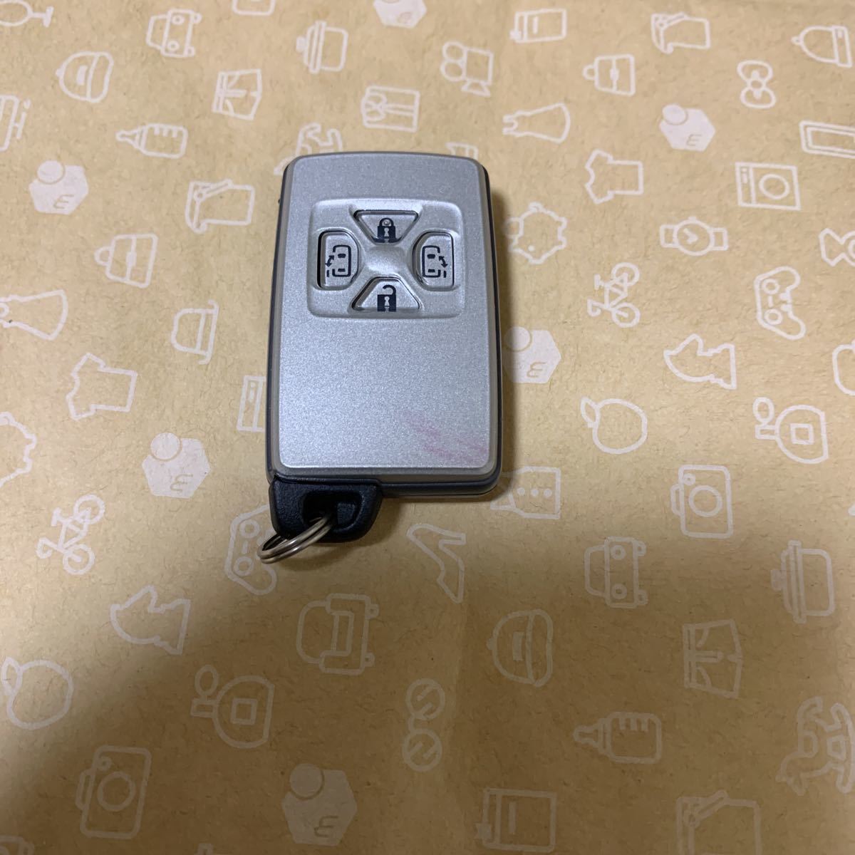 新作入荷，最新作 トヨタ純正 スマートキー 4ボタン ノア ヴォクシー アルファード ヴェルファイア エスティマ 基盤271451－6230 07(トヨタ用)｜売買されたオークション情報、yahooの商品情報をアーカイブ公開 - トヨタ用