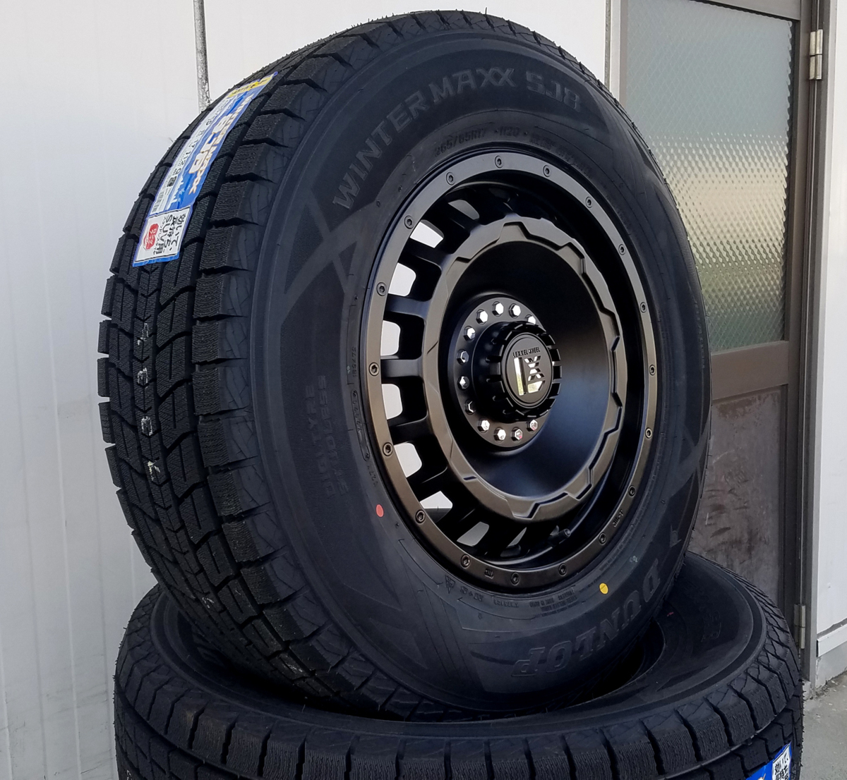 国産スタッドレス LEXXEL SwaGGer JEEP ジープ JL JK ラングラー 