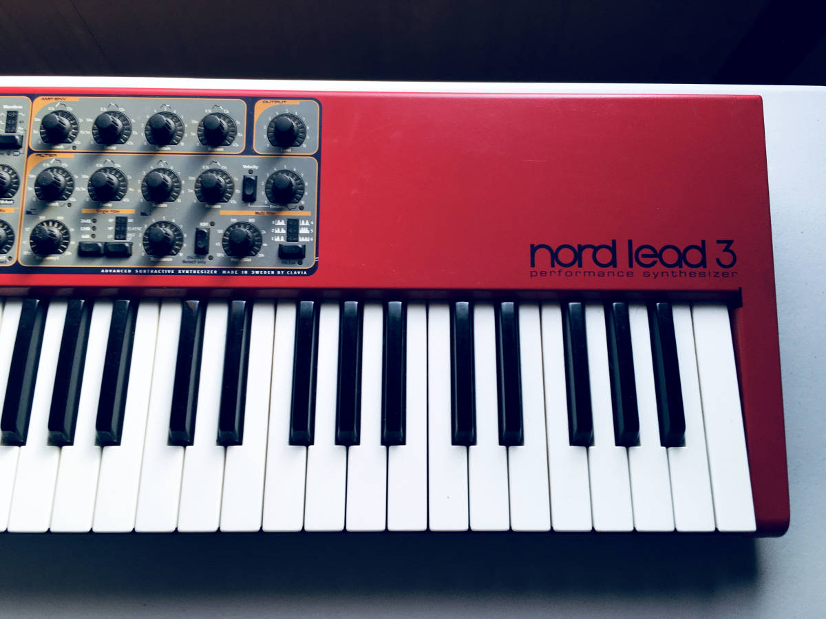 CLAVIA Nord Lead 3 ≪電源に難あり≫_4