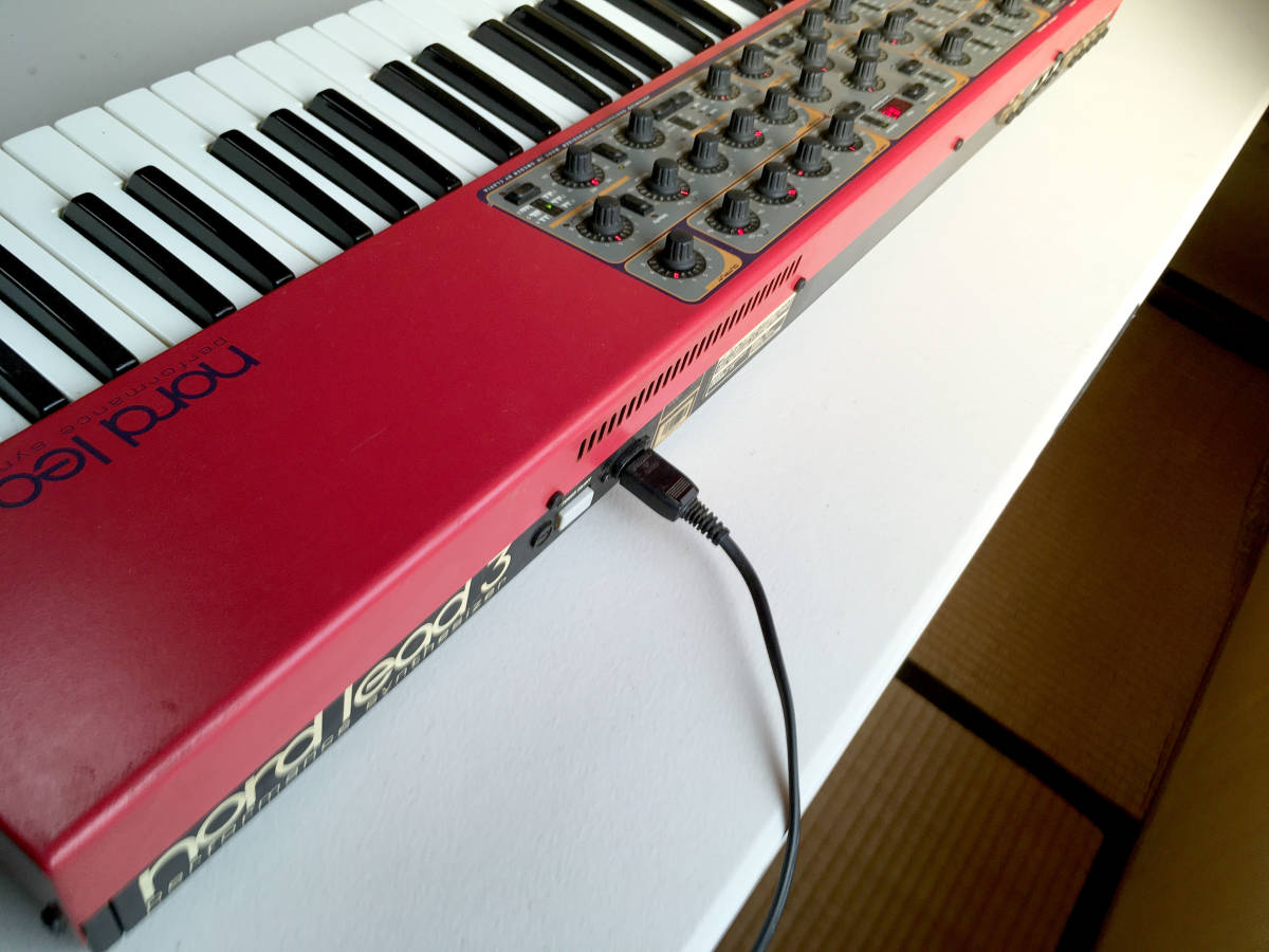 CLAVIA Nord Lead 3 ≪電源に難あり≫_6