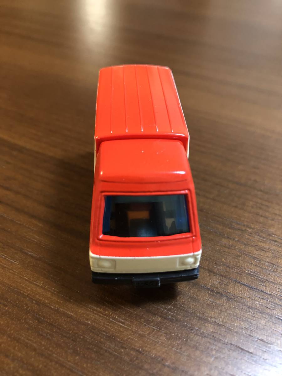 ☆ 新品 トミカ 31 日本製 スバル サンバー ハイルーフ パネルバン