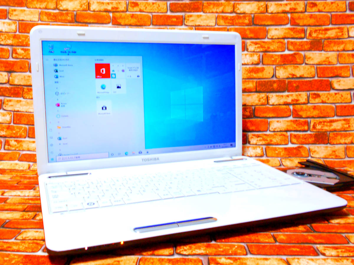dynabook T350☆Windows11☆Core i5☆4G☆SSD☆ 東芝 dynabook T350