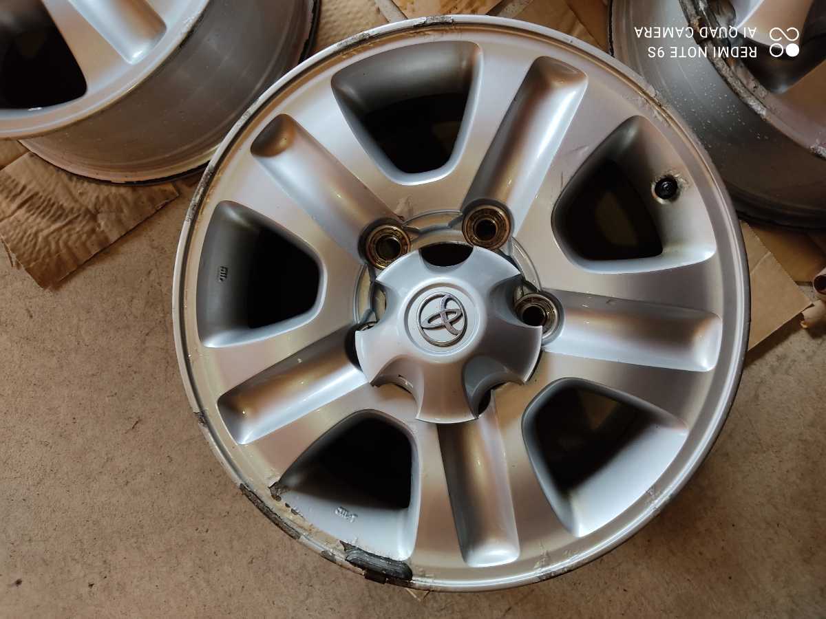ランクル100純正ホイール4本セット 17×8J +60 150 5穴 純正