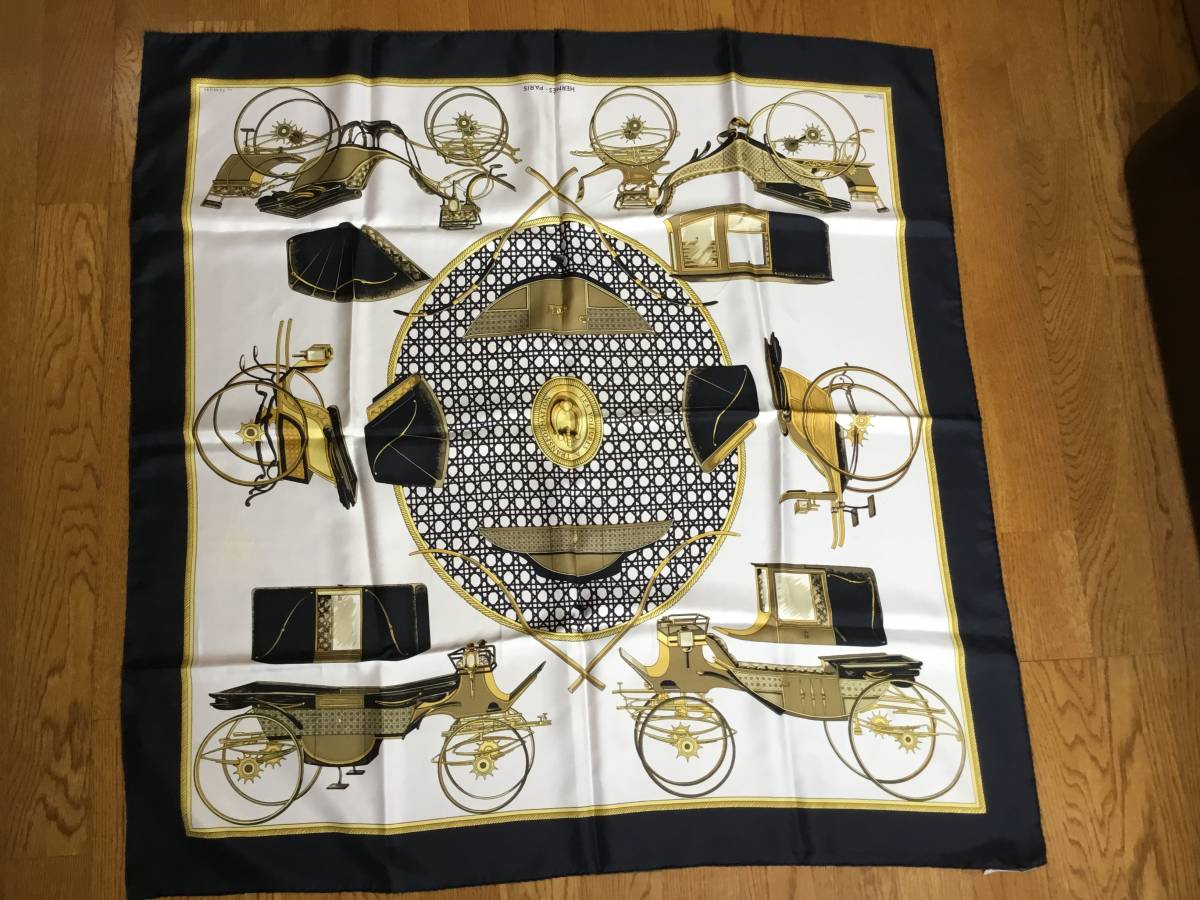HERMES エルメス　カレ 90 silk 100% 交換用馬車　