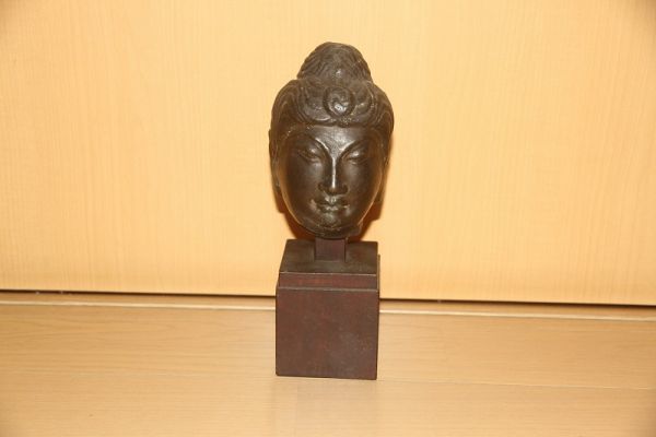 中国古玩 時代物古銅製 仏頭 チベット仏 細密細工 唐物仏像骨董阿弥陀如来立像　阿彌陀佛像・仏像 仏像 チベット密教 2026年最新Yahoo!オークション チベット仏像 中国美術 仏像」の落札相場・落札価格