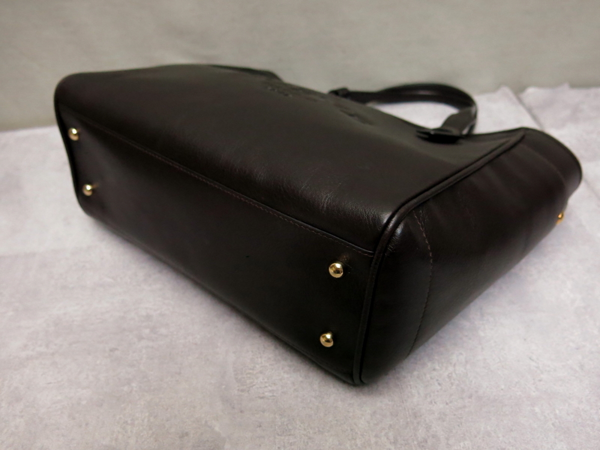 ○超美品○LOEWE ロエベ○メンズ○ヘリテージ○ロゴ型押し ○超美品 